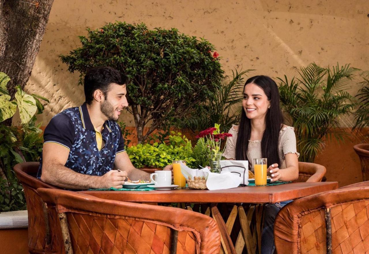 Hotel Boutique Sol Y Luna Spa Ajijic Kültér fotó