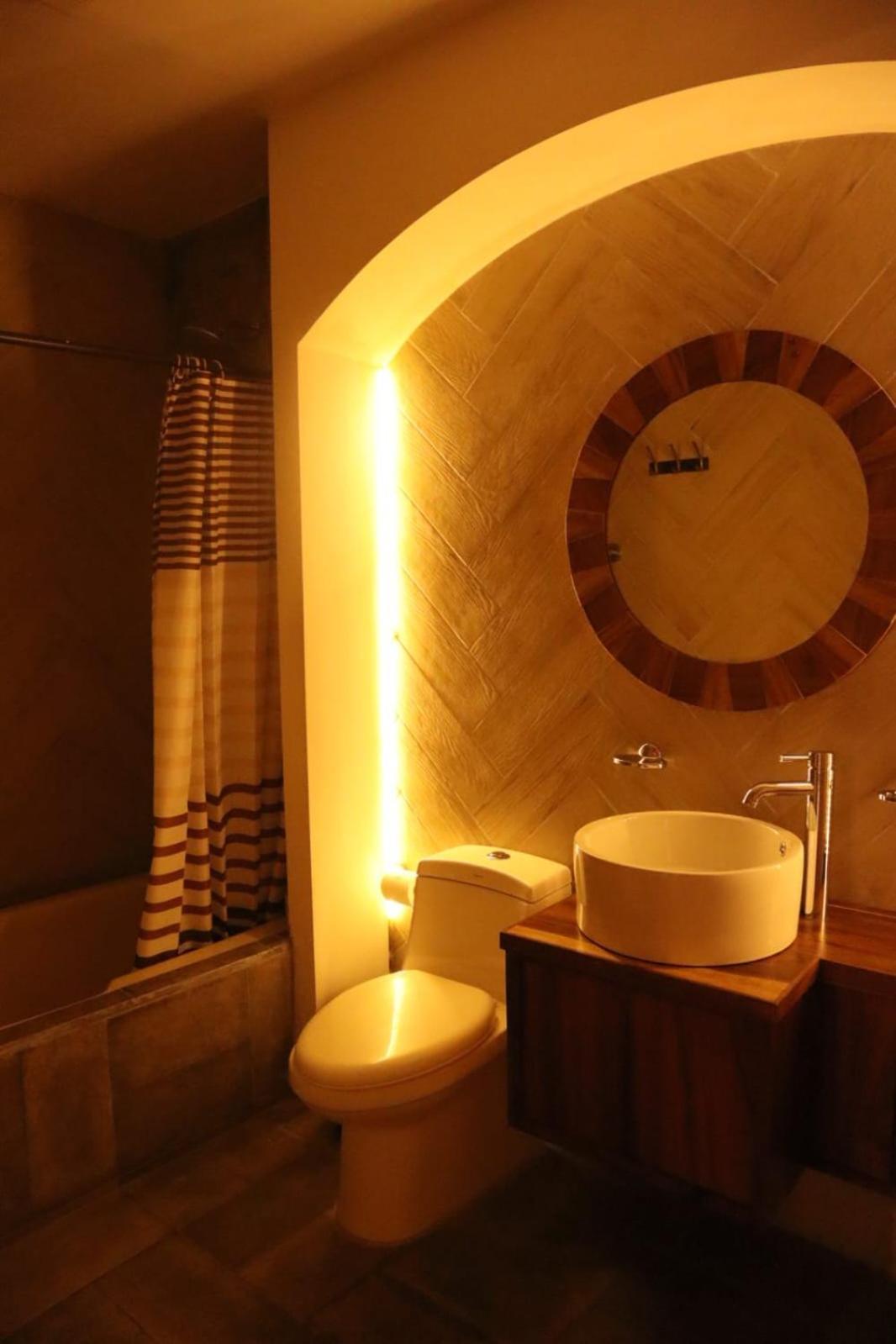 Hotel Boutique Sol Y Luna Spa Ajijic Kültér fotó